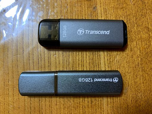 Transcend 高速・高耐久USBメモリー 新旧 比較 | motoのいろいろ日記