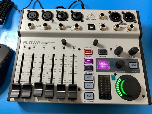 Behringer FLOW 8 デジタルミキサー 8チャンネル-