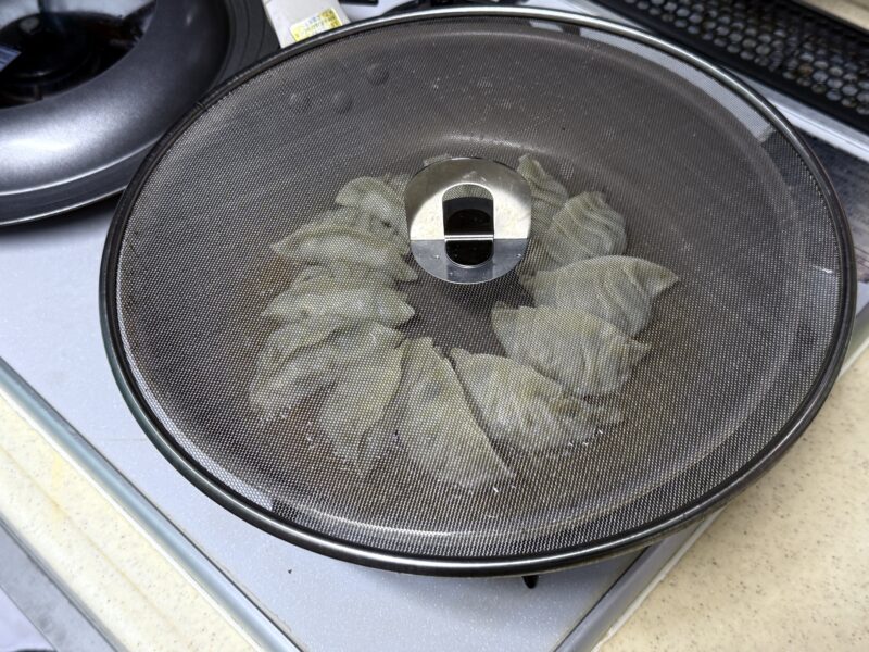 外はカリ!中はフワ! 美味しい餃子の焼き方