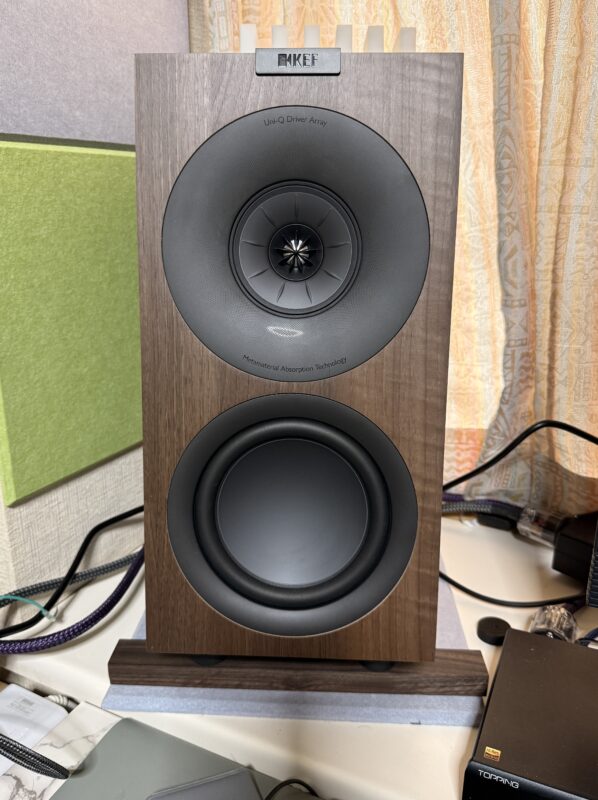 KEF Q Concerto Meta　左